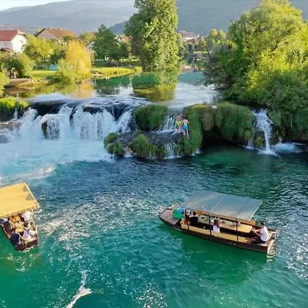 Stari Grad Lägenhet *